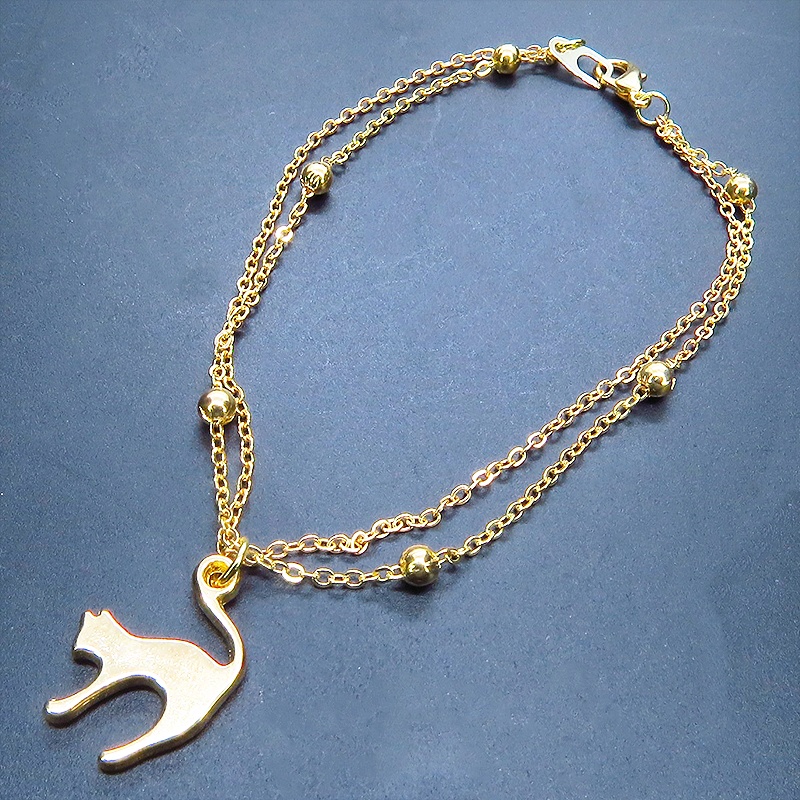 アンティークゴールド 跳ね猫モチーフのダブルチェーンブレスレット ビーズ付チェーン アジャスター可