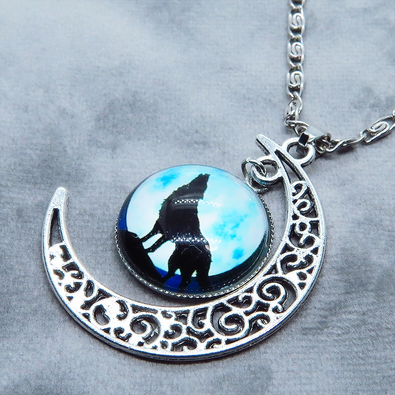 ウルフムーンネックレス 三日月と蒼月に映える狼のシルエットの描かれたペンダント・ネックレス メンズ レディース