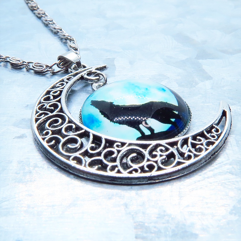 ウルフムーンネックレス 三日月と蒼月に映える狼のシルエットの描かれたペンダント・ネックレス メンズ レディース