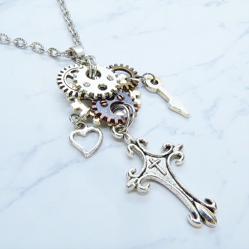 アンティークシルバー ロザリオと多層構造の歯車を組合せたスチームパンク風ネックレス コンパクト 長さ変更可