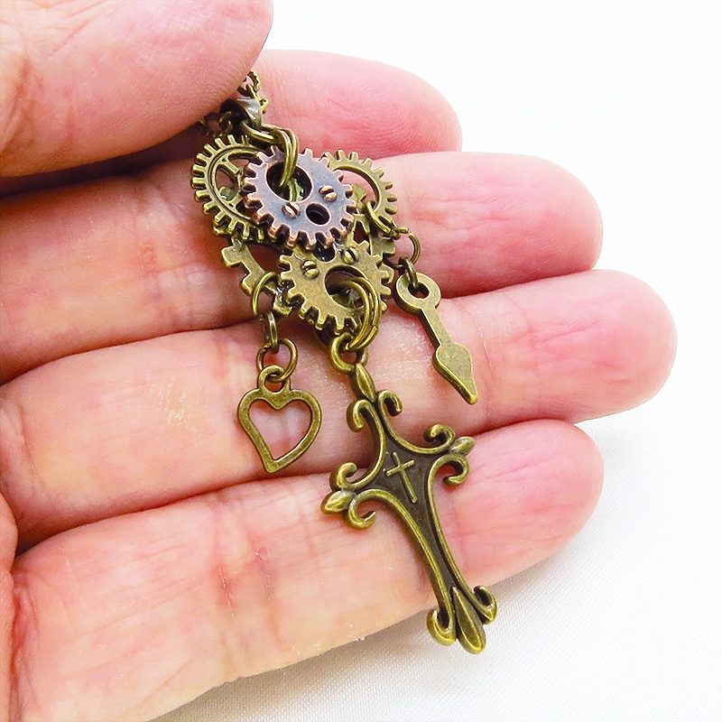 アンティークゴールド ロザリオと多層構造の歯車を組合せたスチームパンク風ネックレス コンパクト 長さ変更可