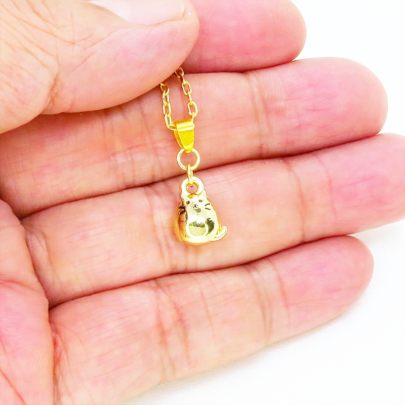 ゴールドカラー ぷっくり可愛い猫のチャームのシンプルなネックレス 長さ変更可 ステンレス変更可