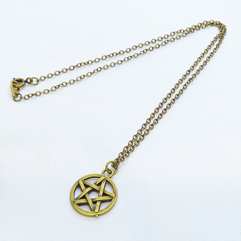 アンティークゴールド ペンタグラム(五芒星)のチャームを使ったネックレス 長さ調整可 アジャスター可