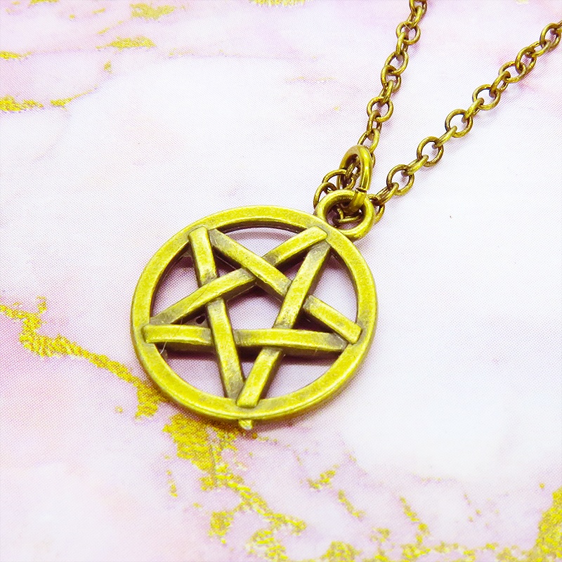 アンティークゴールド ペンタグラム(五芒星)のチャームを使ったネックレス 長さ調整可 アジャスター可
