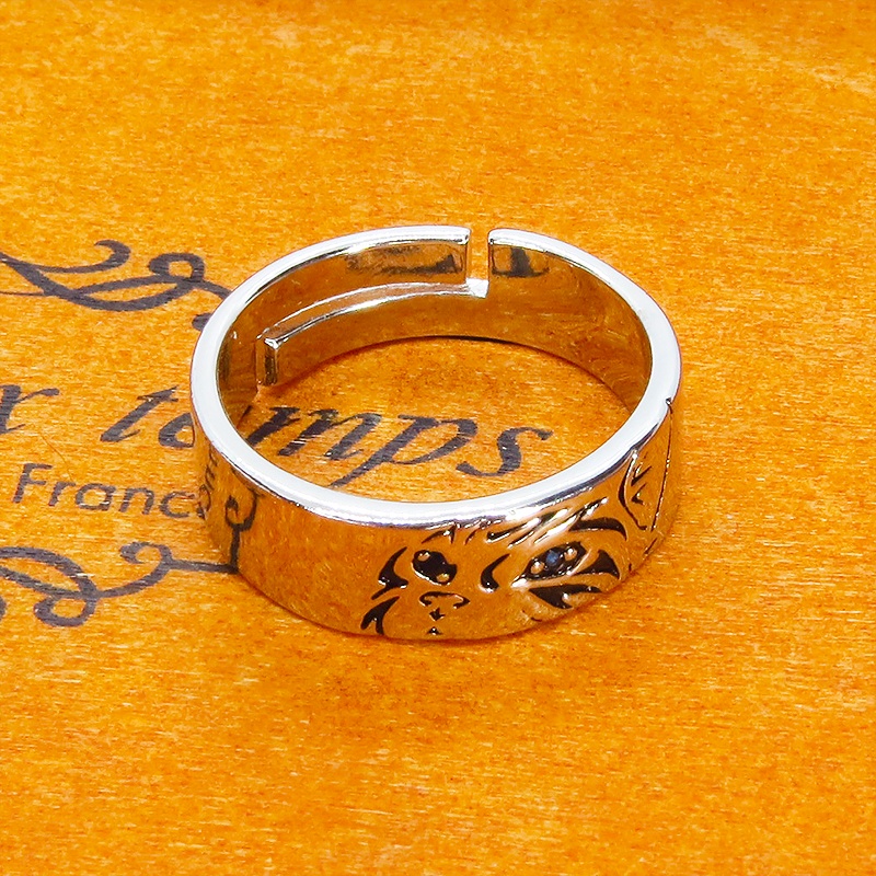 【再販】シルバーカラー リアルな猫フェイスのリング 指輪 ブルージルコン フリーサイズ メンズ レディース