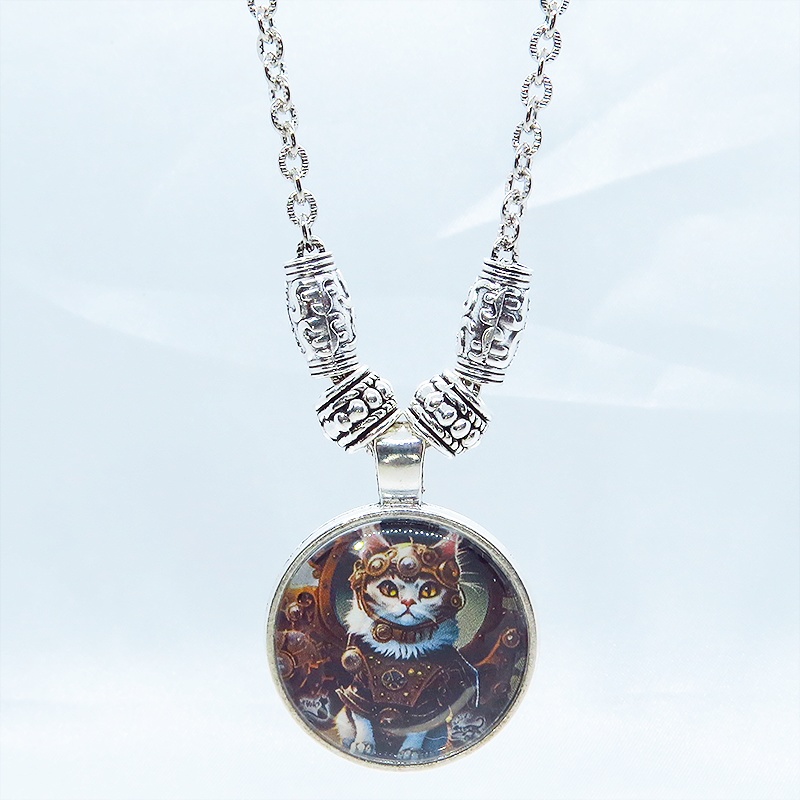 猫とスチームパンクなカボションガラスネックレス 零型アンティークシルバー仕様 長さ調整可 アジャスター可