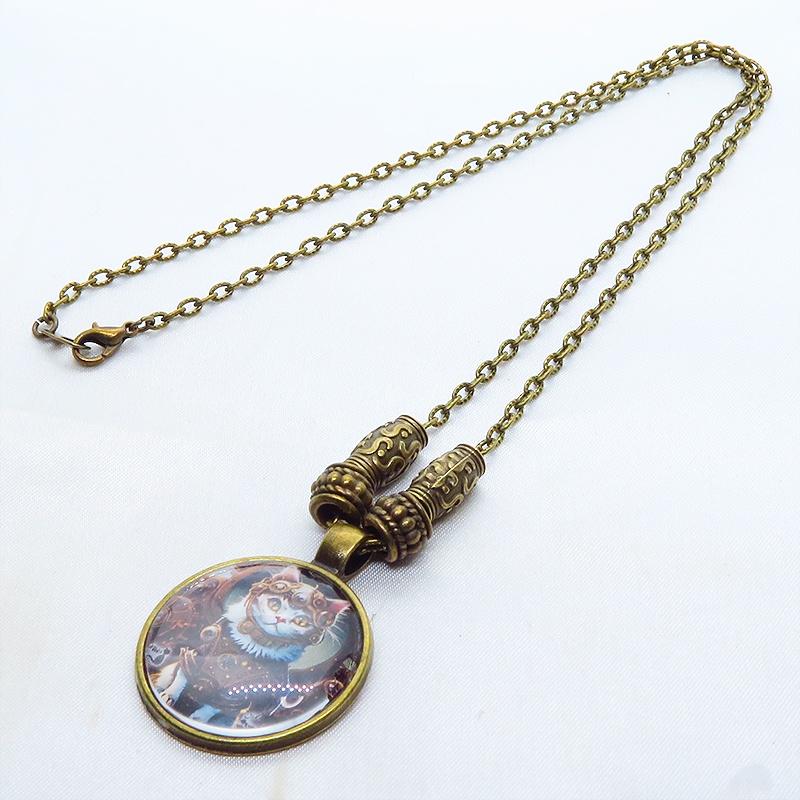 猫とスチームパンクなカボションガラスネックレス 零型アンティークゴールド仕様 長さ調整可 アジャスター可