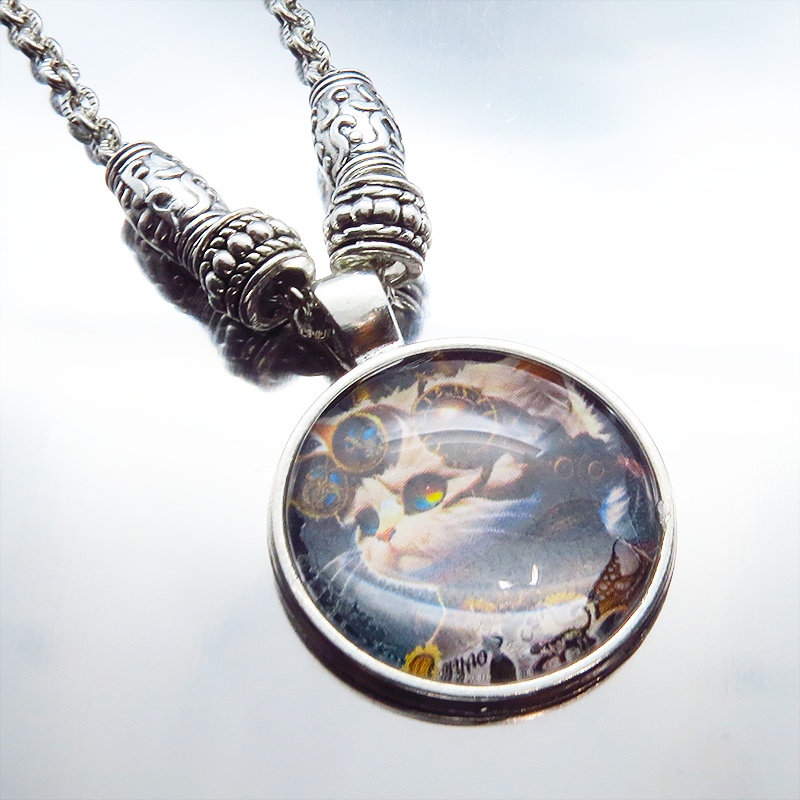猫とスチームパンクなカボションガラスネックレス 壱型アンティークシルバー仕様 長さ調整可 アジャスター可