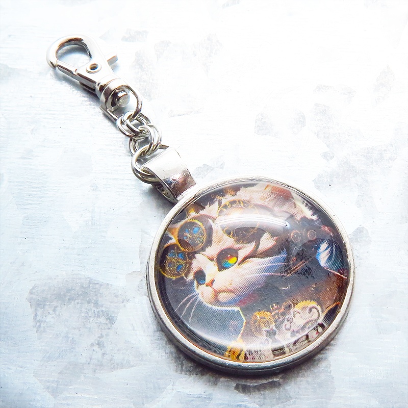 猫とスチームパンクなカボションガラスキーホルダー 壱型アンティークシルバー仕様 金具変更可 バッグチャーム