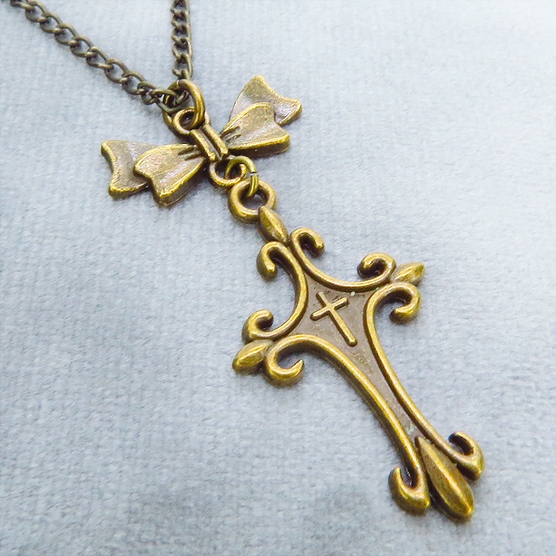 アンティークゴールド ゴシック調デザインロザリオ(十字架)とリボンを組合せたネックレス 長さ調整可