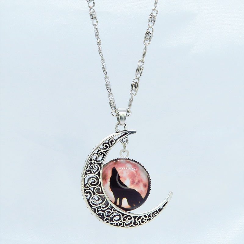 ウルフレッドムーンネックレス 三日月と紅い月に映える狼のシルエットの描かれたペンダント・ネックレス メンズ レディース