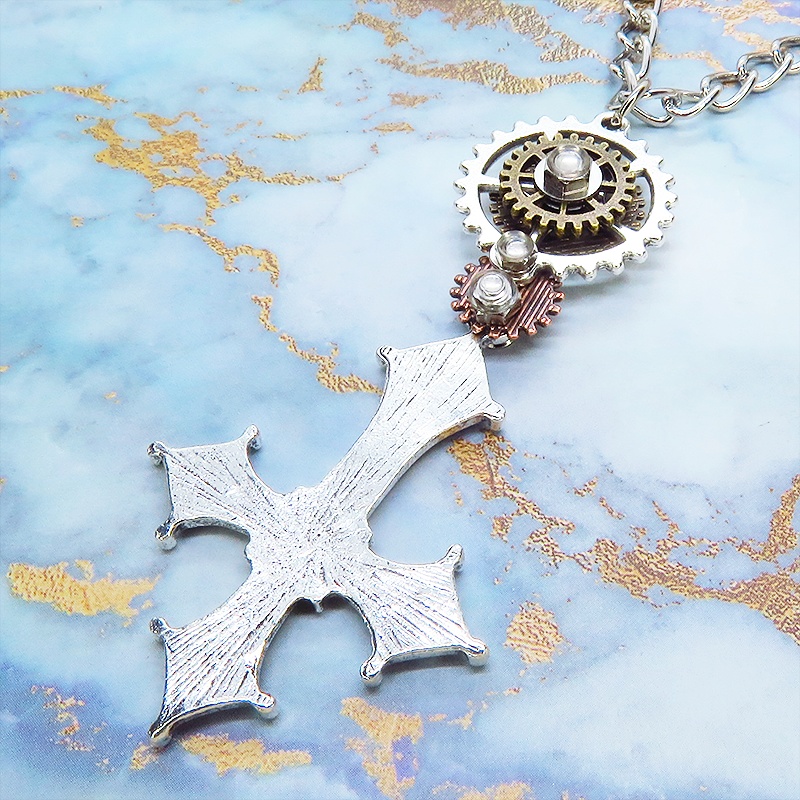 シルバー&レッド グリグリ動くリバースクロス(逆さ十字架)と歯車のスチームパンク風ネックレス 長さ調整可