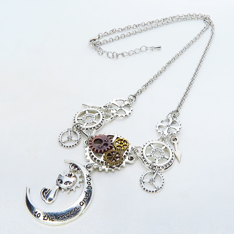 アンティークシルバー 猫と三日月と歯車を組合せた本格的スチームパンクネックレス 長さ調整可
