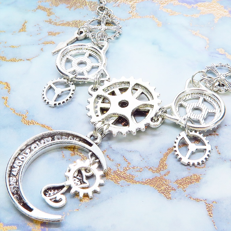 アンティークシルバー 猫と三日月と歯車を組合せた本格的スチームパンクネックレス 長さ調整可