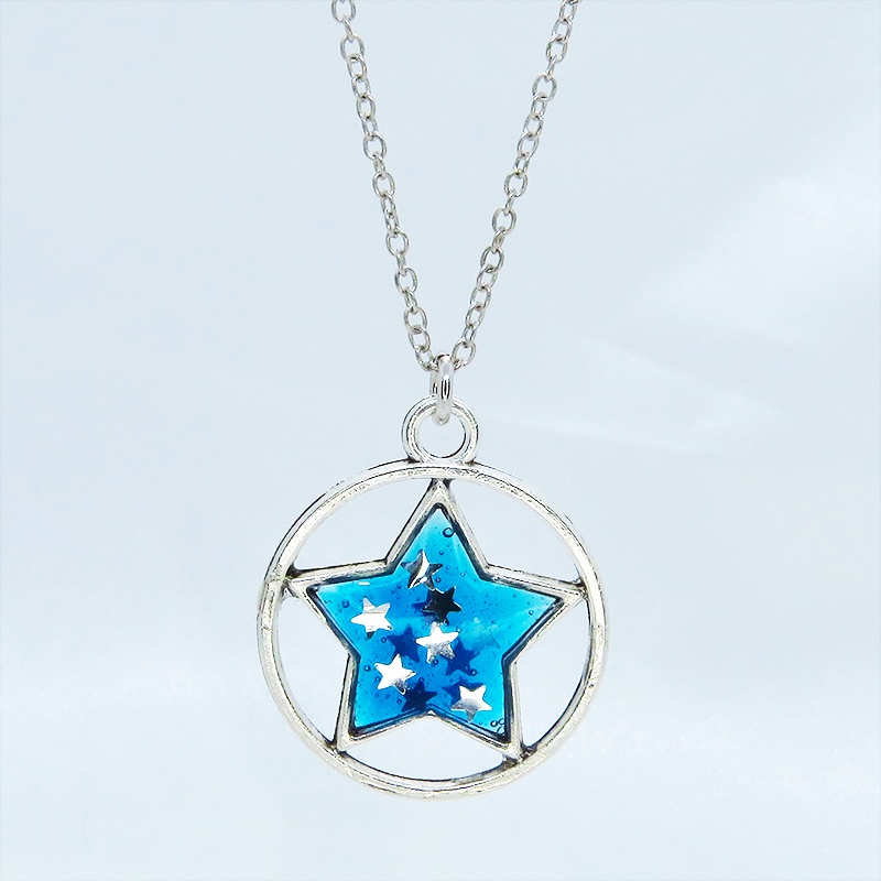 マリンブルー 星のペンダントネックレス アンティークシルバー レジン 立体 長さ調整可 アジャスター追加可