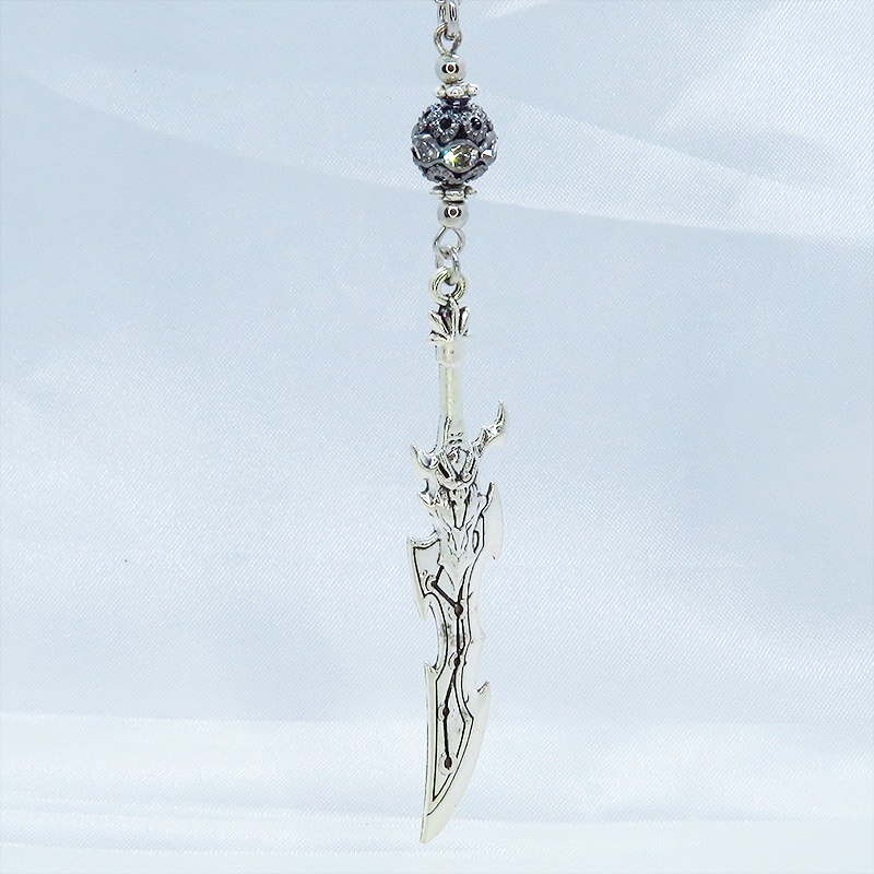 アンティークシルバー 剣(ソード)モチーフとブラックカラーメタルビーズを組合せたネックレス ラインストーン 長さ調整可 アジャスター可