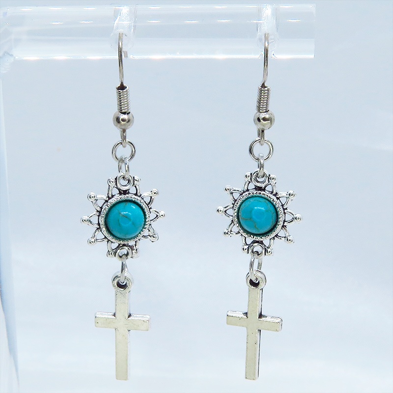 アンティークシルバー ロザリオとひまわり(ターコイズ)を組合せたコンパクトなピアス サージカル可