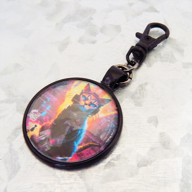猫とサイバーパンクなカボションガラスペンダントキーホルダー 壱型ブラックカラー仕様 バッグチャーム 金具変更可
