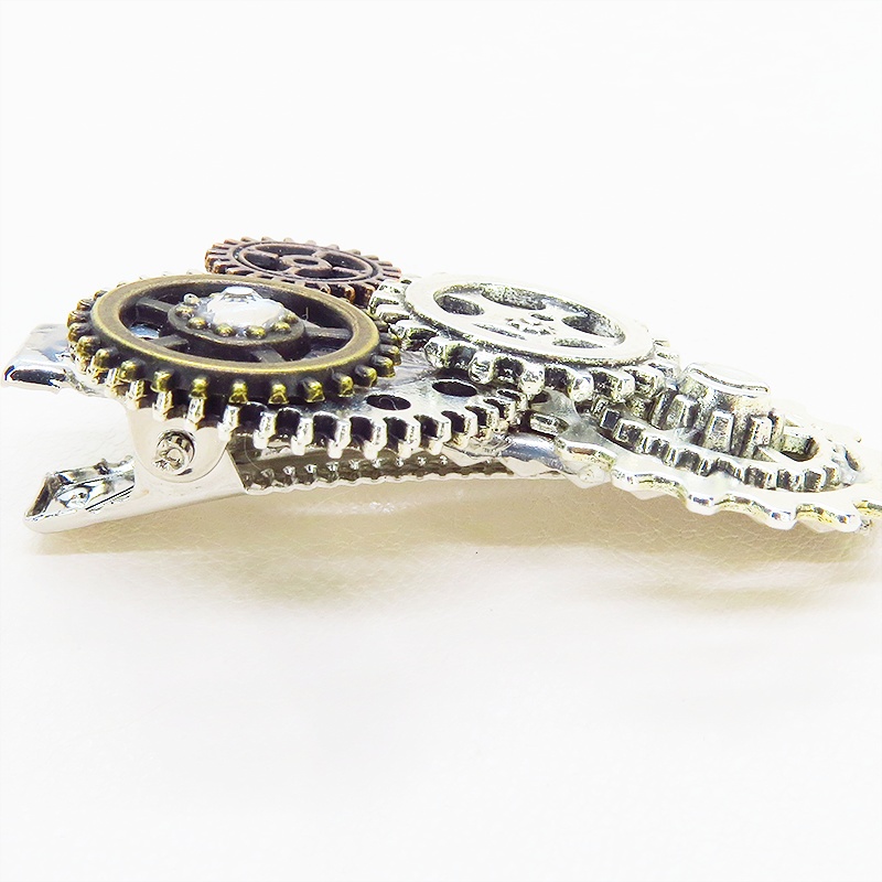 アンティークシルバー 歯車を組合せたスチームパンク風ヘアクリップ 髪飾り レジン