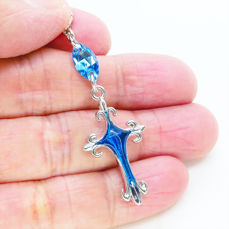 マスク・スマホチャーム アンティークシルバー ゴシック調ロザリオをマリンブルーレジンで彩色したチャーム スワロフスキー 金具変更可