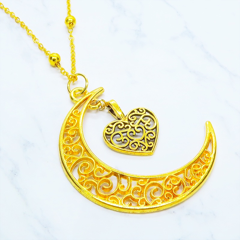 ゴールドカラー 透かし三日月とハートの大人可愛いネックレス ムーン ロングチェーンネックレス