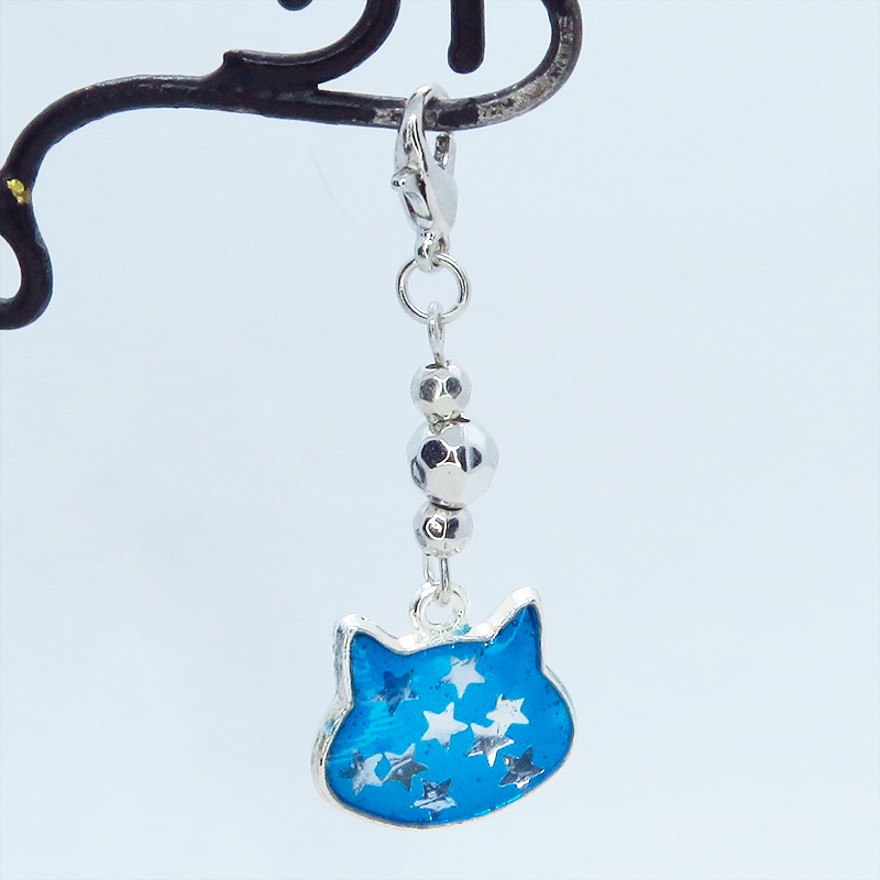 マスク・スマホチャーム ブルーキャットスター 青い猫フェイスモチーフに星を散りばめたチャーム メタルビーズ 金具変更可