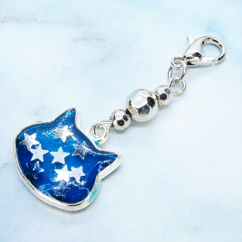 マスク・スマホチャーム ブルーキャットスター 青い猫フェイスモチーフに星を散りばめたチャーム メタルビーズ 金具変更可