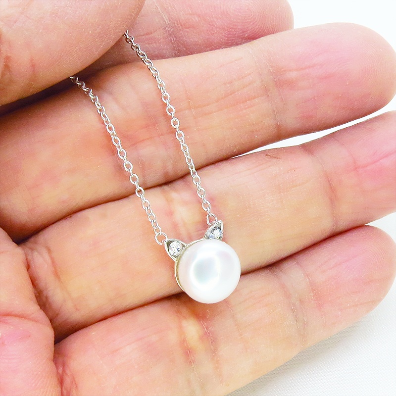 シルバー925 さり気なく大人可愛い猫耳パールネックレス 淡水パール スワロフスキー アジャスター可