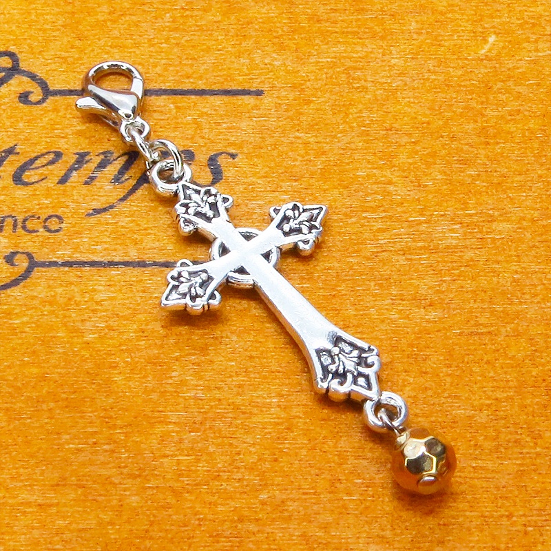 マスク・スマホチャーム アンティークシルバー デザインロザリオモチーフとメタルビーズ 金具変更可