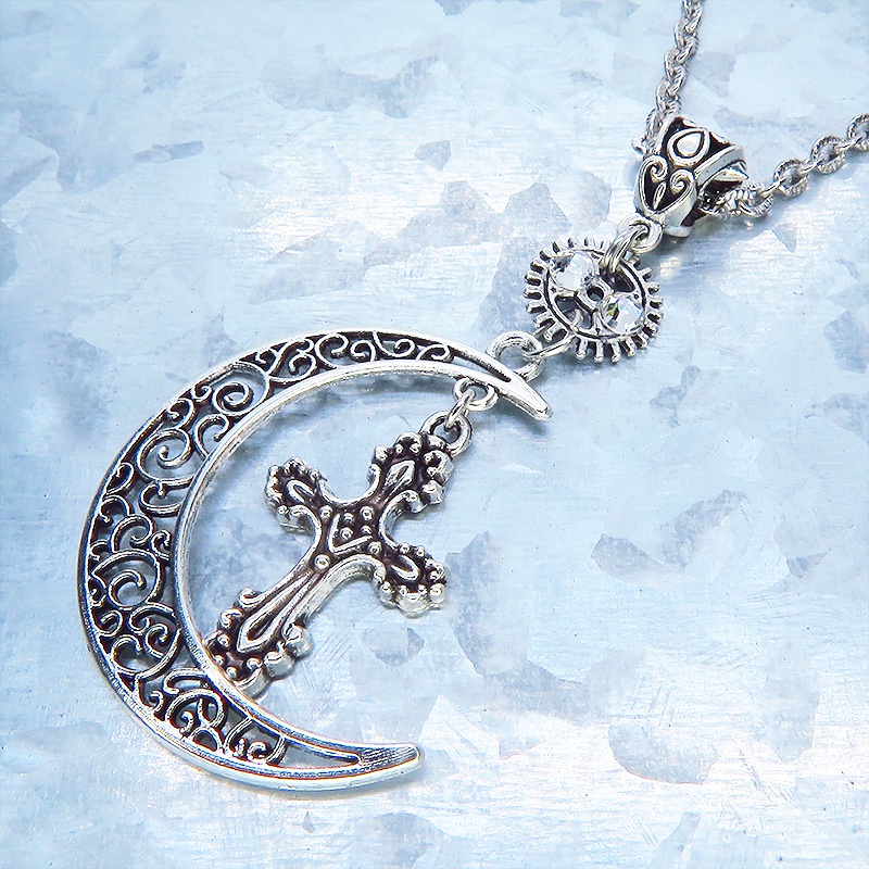 アンティークシルバー ロザリオと三日月を組み合わせたペンダントネックレス 長さ調整可 アジャスター可