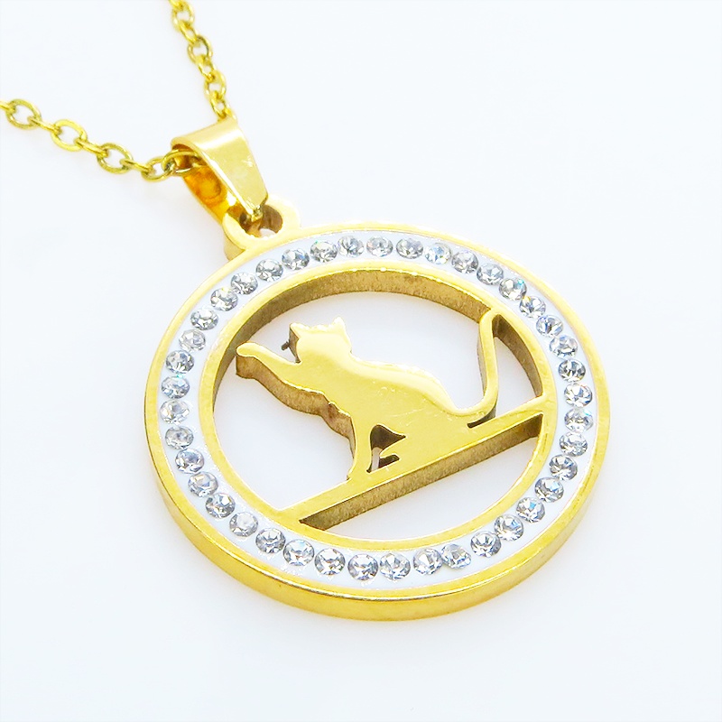 ゴールドカラー ステンレス 猫とラインストーンサークルの大人可愛いペンダントネックレス アジャスター追加可
