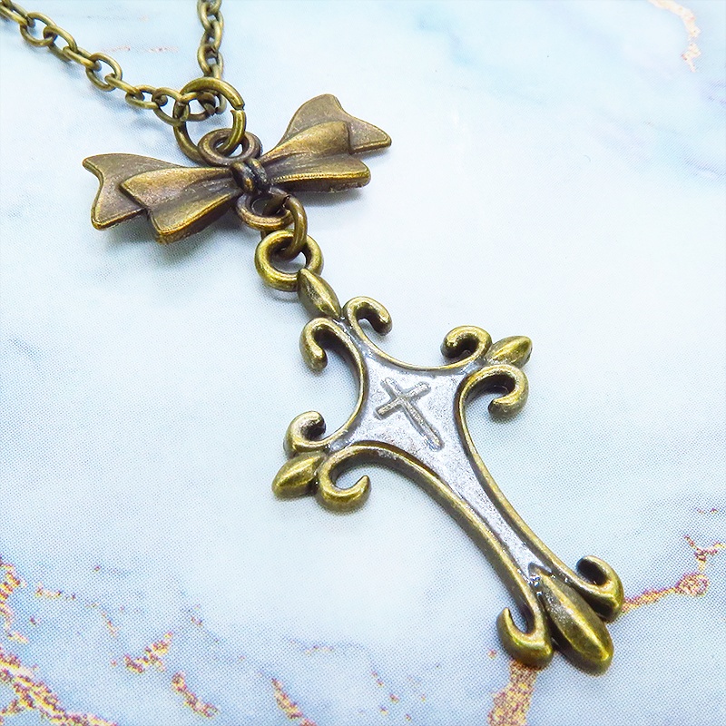 アンティークゴールド ゴシック調ロザリオとリボンチャームを組合せたネックレス 長さ調整可 アジャスター可