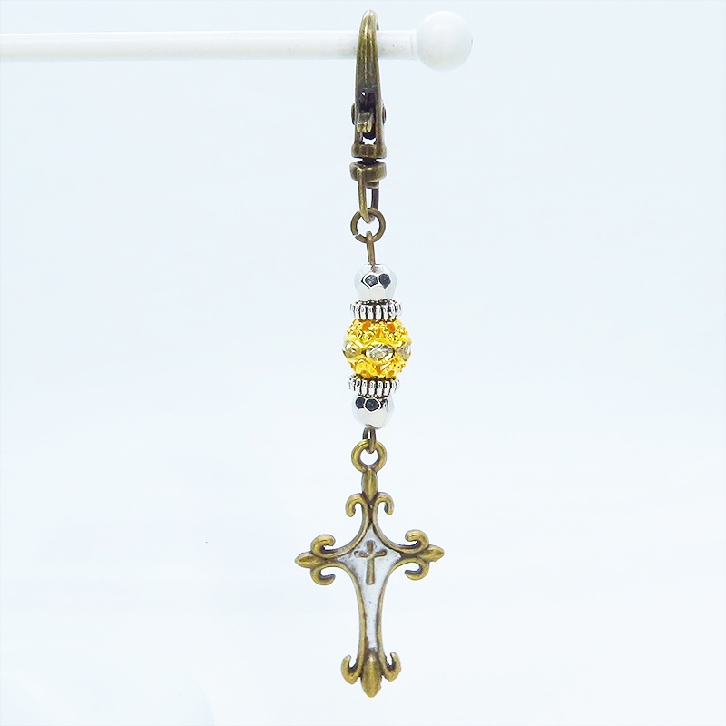 アンティークゴールド ゴシック調ロザリオ(十字架)とメタルビーズを組合せたキーホルダー レジン 金具変更可