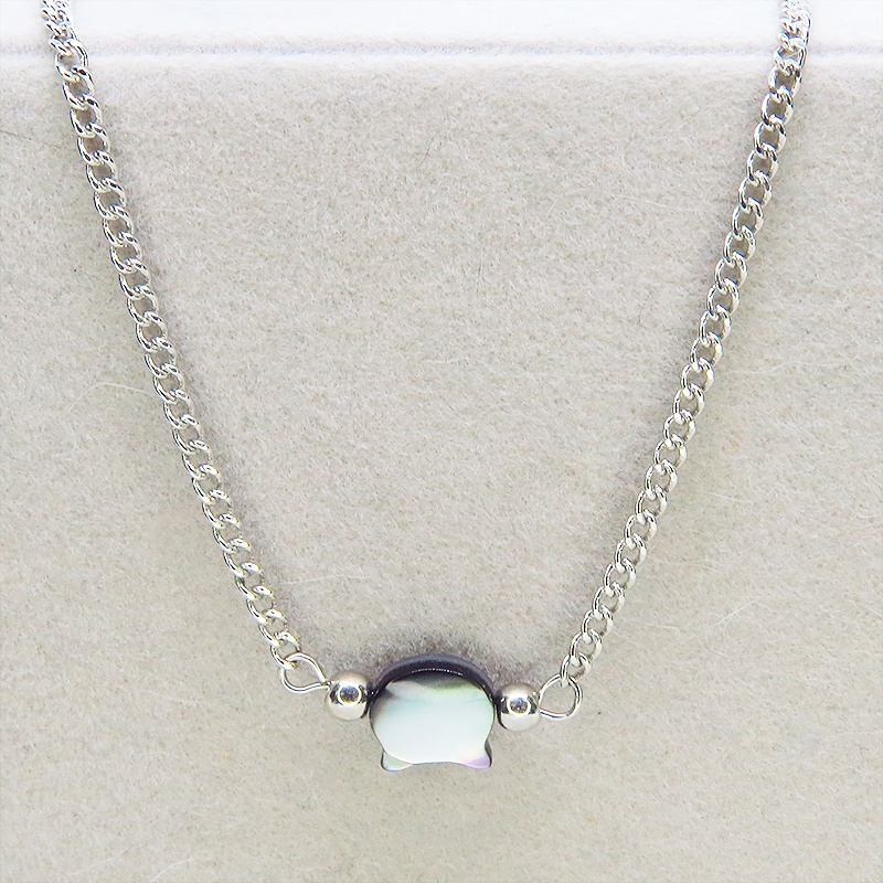 シルバーカラー 黒蝶貝(シェル)の猫モチーフのブレスレット アジャスター付 マザーオブパール