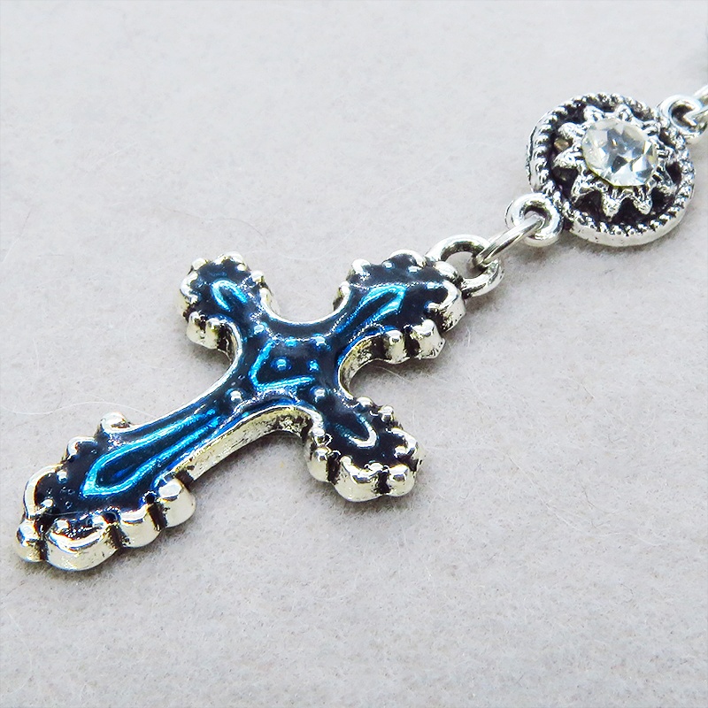 アンティークシルバー ブルーレジンのゴシック調ロザリオとラインストーンを組合せたペンダントネックレス