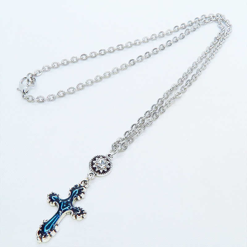 アンティークシルバー ブルーレジンのゴシック調ロザリオとラインストーンを組合せたペンダントネックレス