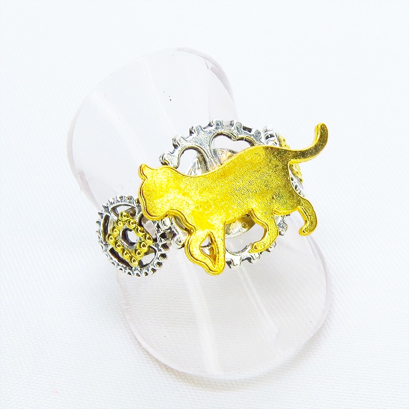 シルバーカラーリング 歩く猫シルエットモチーフに歯車を組合せたスチームパンク風リング 指輪 フリーサイズ