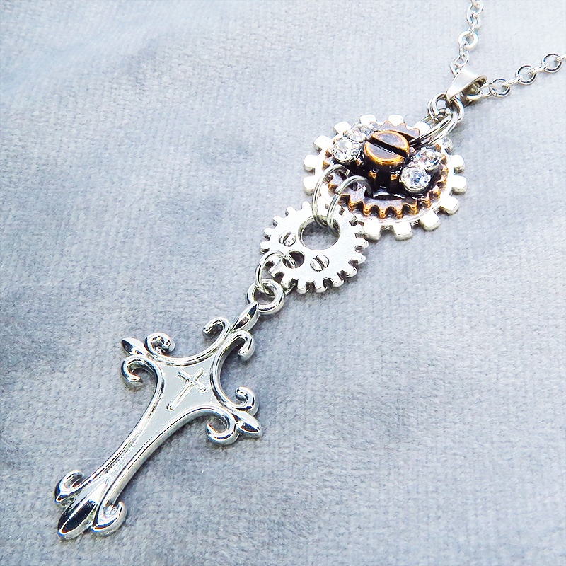 アンティークシルバー ロザリオと歯車を組合せたスマートなスチームパンク風ネックレス ラインストーン 長さ調整可