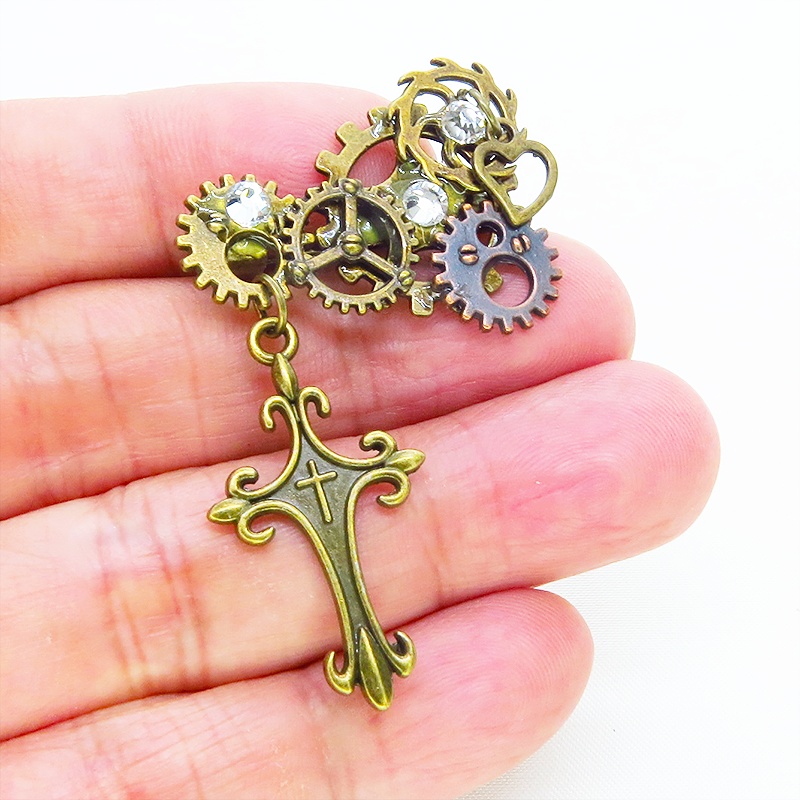 アンティークゴールド ロザリオと歯車を組合せたスチームパンク風ブローチ バッジ ラインストーン