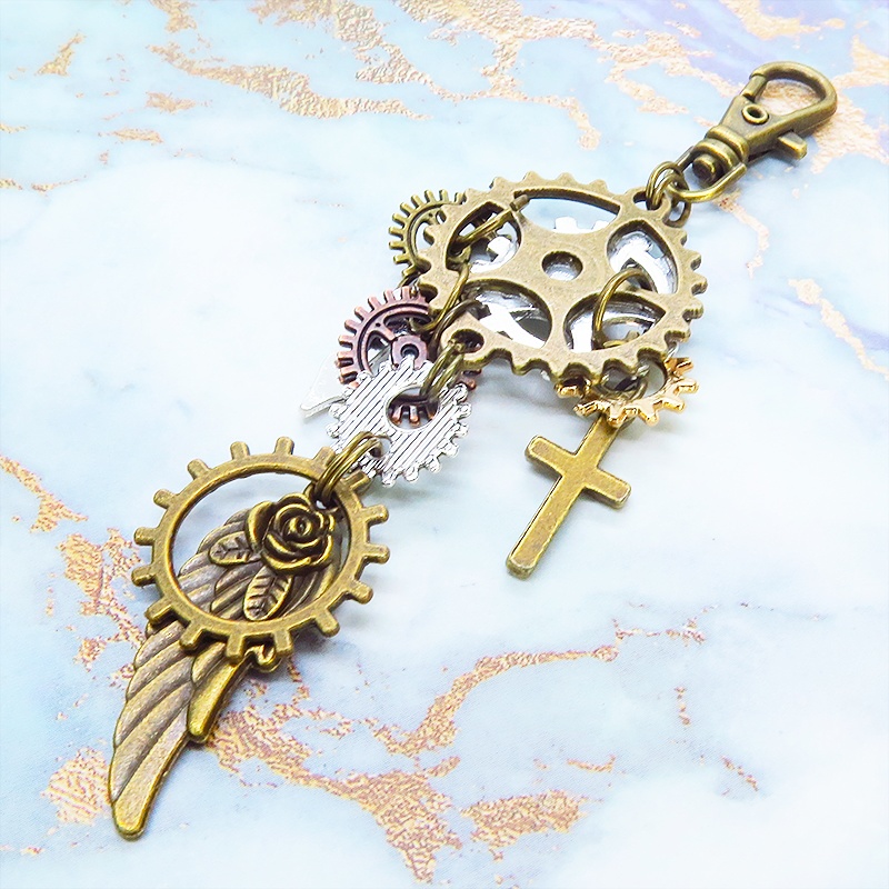 アンティークゴールド 歯車と翼を組合せたスチームパンク風キーホルダー バッグチャーム 金具変更可