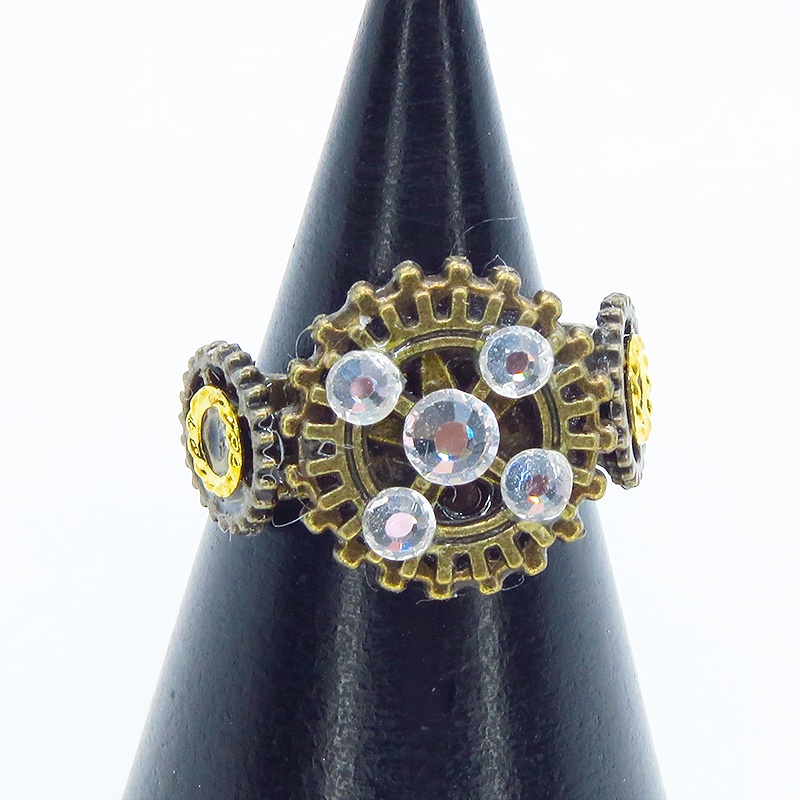 アンティクゴールドリング ラインストーンを散りばめた歯車のスチームパンク風リング 指輪 フリーサイズ