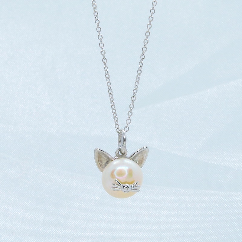 シルバー925 ひげつき猫耳パールのペンダント型ネックレス 淡水パール(コーラルピンク)アジャスター可
