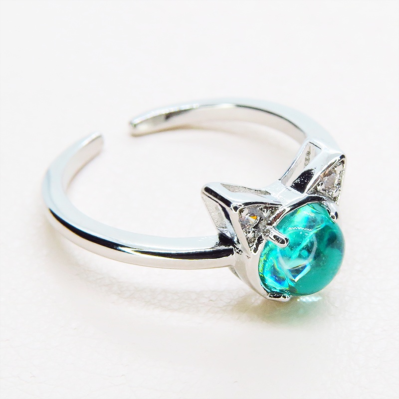 猫耳モチーフの大人可愛いリング シルバー925PLD エメラルドカラージルコン フリーサイズ 調整可能