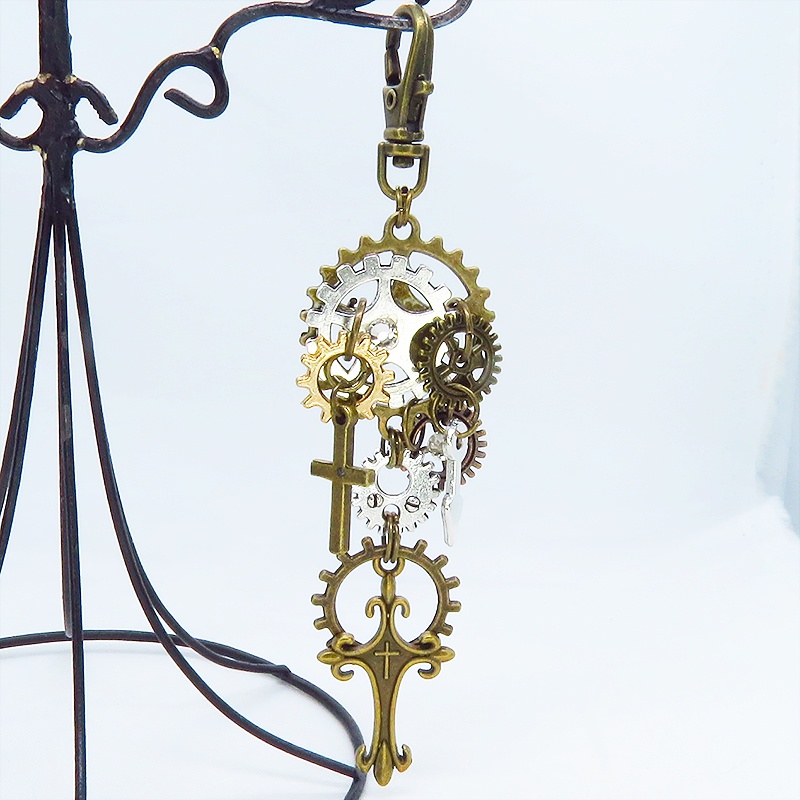 アンティークゴールド 歯車とロザリオを組合せたスチームパンク風キーホルダー バッグチャーム ラインストーン 金具変更可