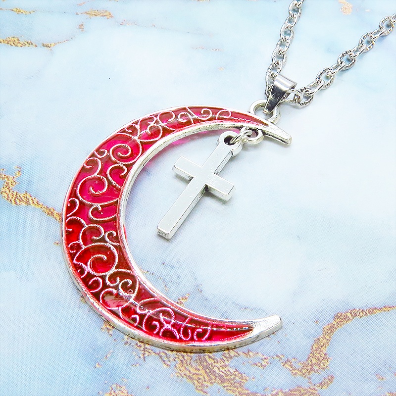アンティークシルバー アラベスク調の透かし模様のスカーレットカラーの三日月とロザリオのネックレス 長さ調整可