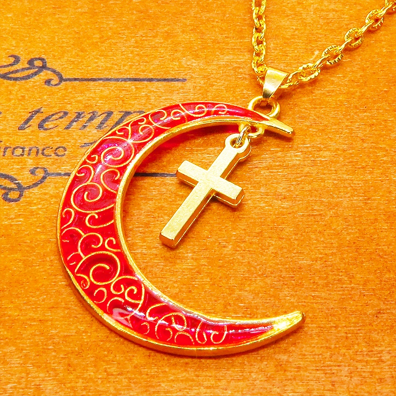 ゴールドカラー アラベスク調の透かし模様のスカーレットカラーの三日月とロザリオのネックレス 長さ調整可