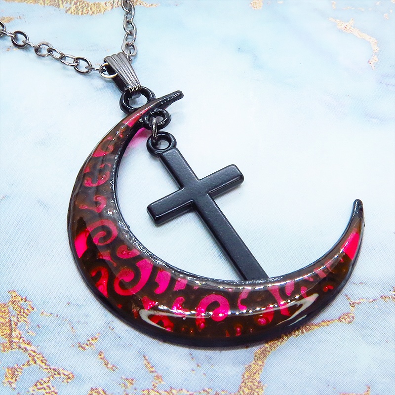 ゴシック調レッドブラックムーンネックレス ロザリオ ブラック(ガンメタル)チェーン 長さ調整可