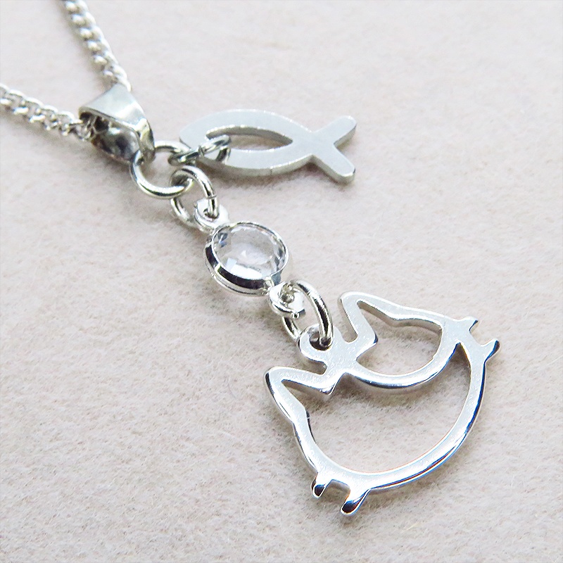 シルバーカラー 三毛猫フェイスとラインストーンを組合せたコンパクトなネックレス 長さ調整可 ステンレス可