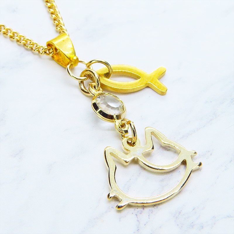 ゴールドカラー 三毛猫フェイスとラインストーンを組合せたコンパクトなネックレス 長さ調整可 ステンレス可