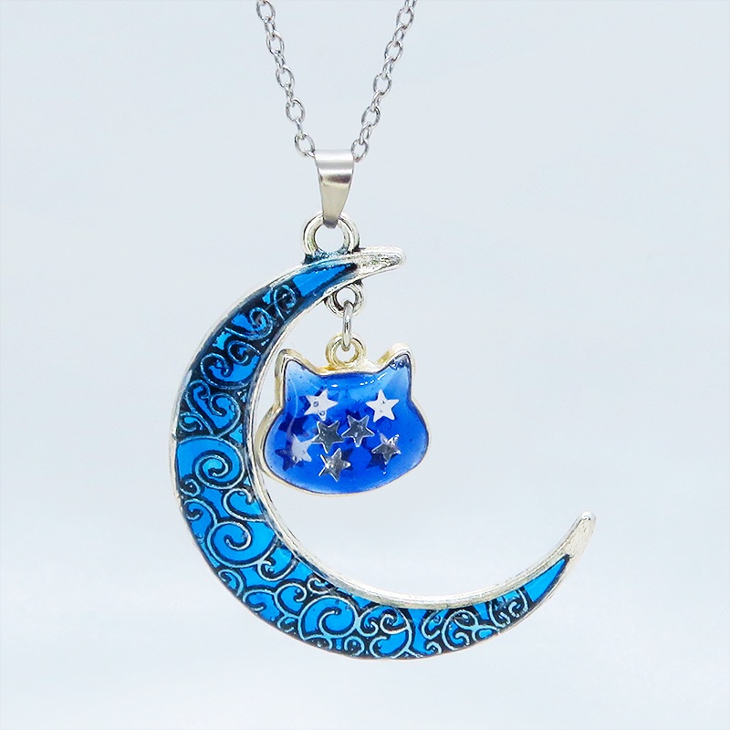 アンティークシルバー ブルームーン マリンブルーの三日月に猫フェイスチャームのネックレス 長さ調整可